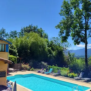 Hébergement de vacances Pas De La Bacquere - Au Milieu Des Bois Avec Vue Sur Les Pyrénées, Saint-Laurent-de-Neste